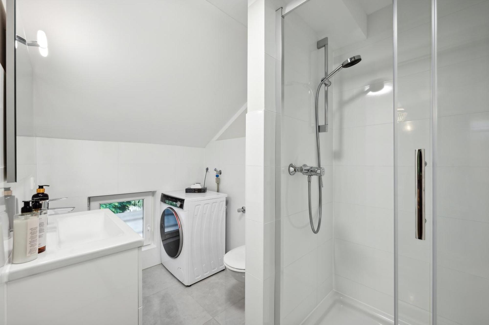 Altstadt Apartment Am Wasser Mit Parkplatz Und Grossem Garten บาดครอยซ์นาค ภายนอก รูปภาพ